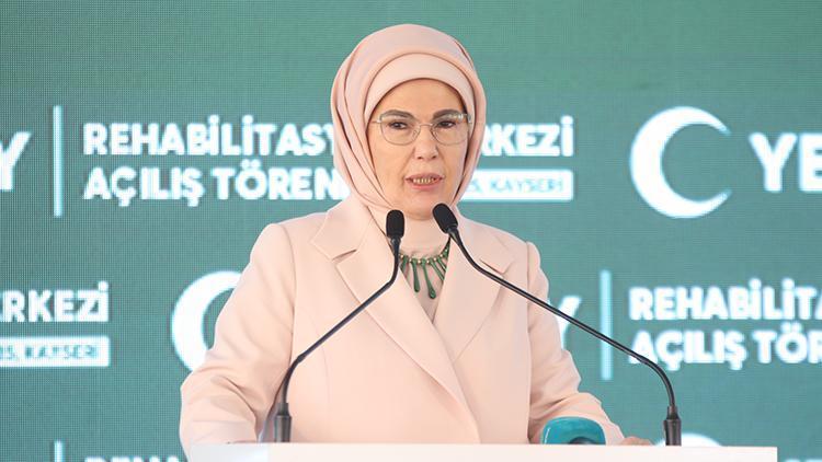 Emine Erdoğan: Çocuklarımızı bu ‘dijital dadılar’ın elinden kurtaralım